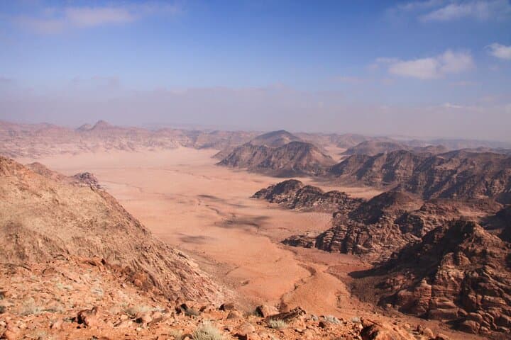 Wadi Rum Mountain Hike with Lunch and 4x4 Scenic Valley Tour photo 3