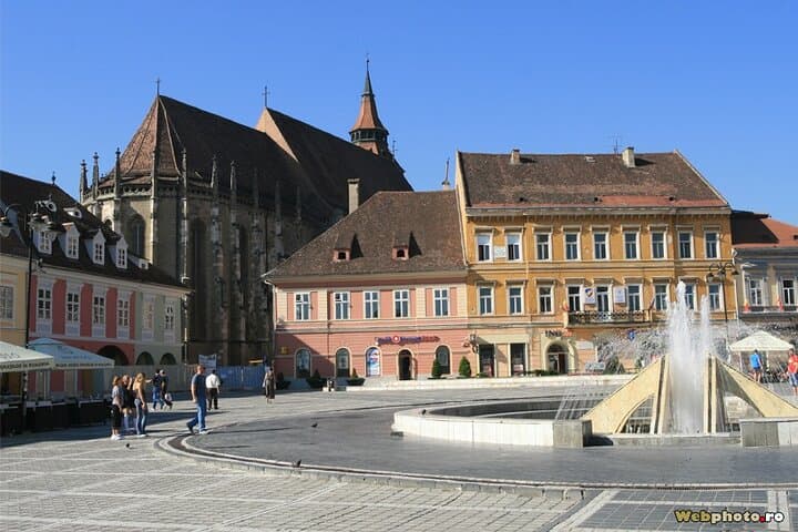 5-Day Private Romania Tour: Bucharest, Transylvania & Carpathian Castles photo 4