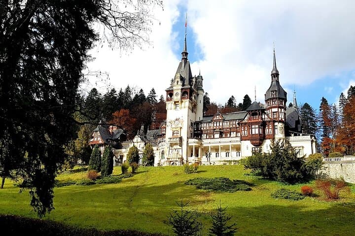 2-Day Small-Group Transylvania Tour from Bucharest — Peles, Bran, Brasov, Sighisoara & Sibiu photo 3