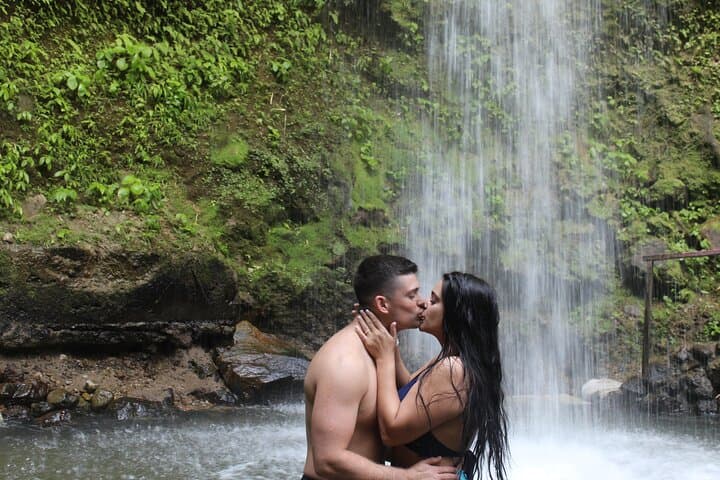 Saint Lucia Northern Food Tour: Soufrière Mud Baths, Sugar Beach & Secret BBQ