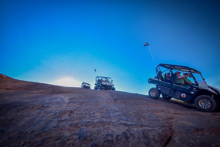 Conquer Moab’s Hells Revenge: Ultimate 3-Hour 4x4 Off-Road Adventure photo 5