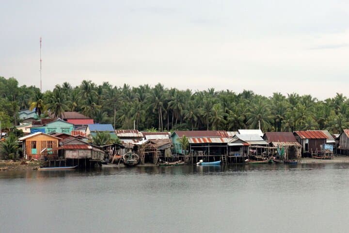 Chong Khneas & Tonle Sap Lake: Half-Day Boat Tour to Floating Villages photo 5