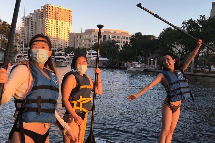 Sunset Paddleboard Tour on Las Olas New River, Fort Lauderdale photo 3