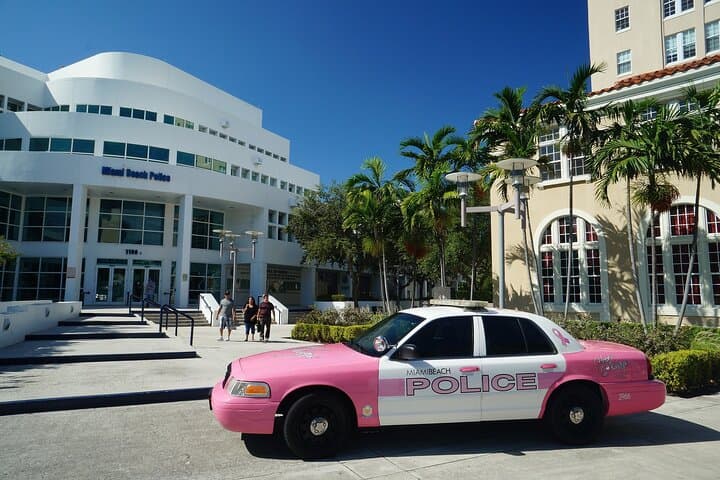 Private Downtown Miami Walking Tour — Pérez Art Museum to Brickell Highlights photo 5
