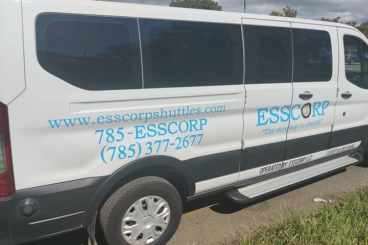NYC Private Airport Shuttle: Reliable Car Service from JFK, LGA & EWR photo 5