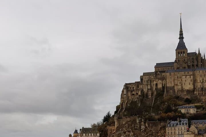 Mont-Saint-Michel and Omaha Beach: Private VIP Day Trip from Paris with Champagne photo 3