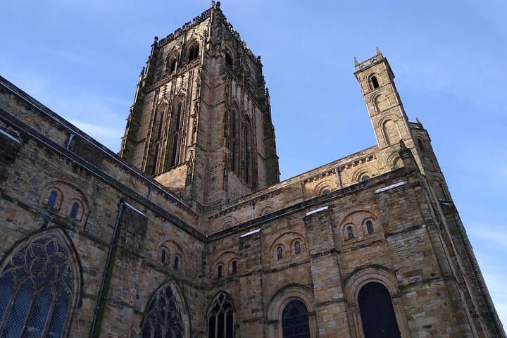 Historic Durham City Walking Tour: Cathedral Views and Riverside Strolls
