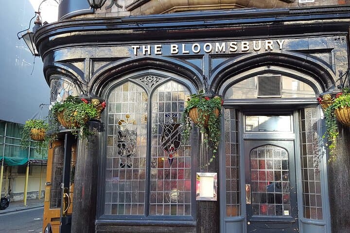 Play London's Streets: Self-Guided e-Scavenger Hunt & City Game photo 4