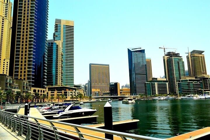 Dubai Marina Luxury Yacht Cruise with Breakfast — Skyline, Palm & Atlantis Views photo 5