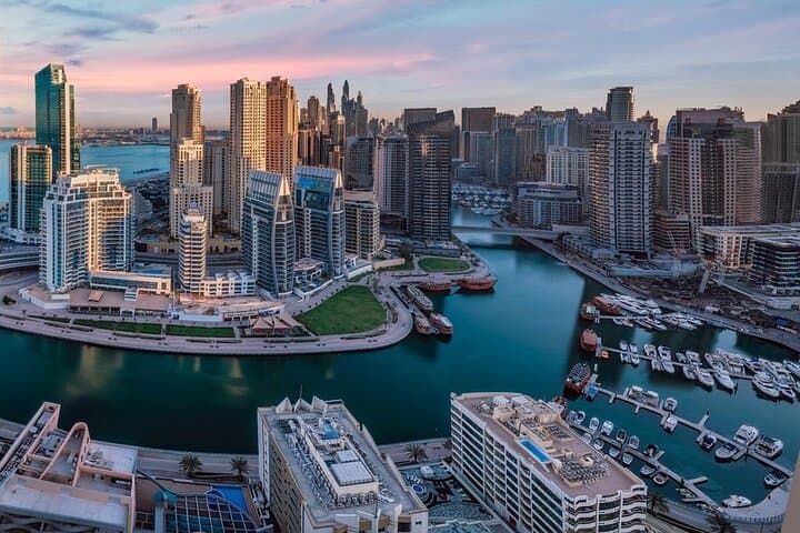 Dubai Marina Yacht Cruise & Breakfast — Palm Jumeirah, Burj Al Arab & Bluewaters Views photo 3