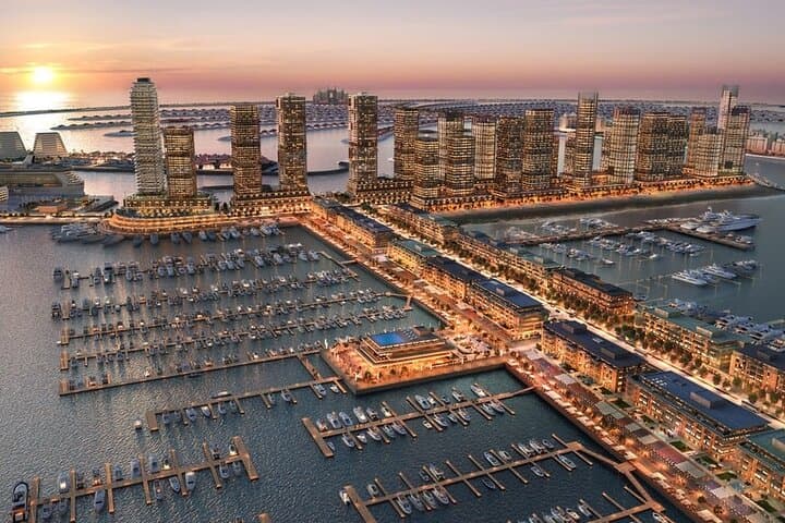 Dubai Marina Yacht Cruise & Breakfast — Palm Jumeirah, Burj Al Arab & Bluewaters Views photo 4