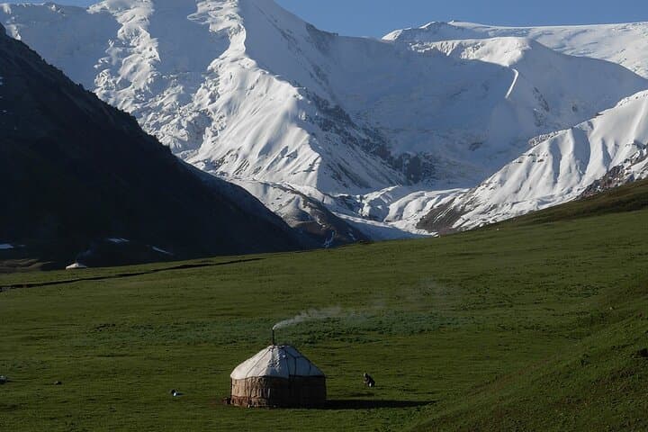 Lenin Peak Base Camp Trek: 8-Day Sary-Mogol Yurt Circuit & High-Pass Adventure photo 2