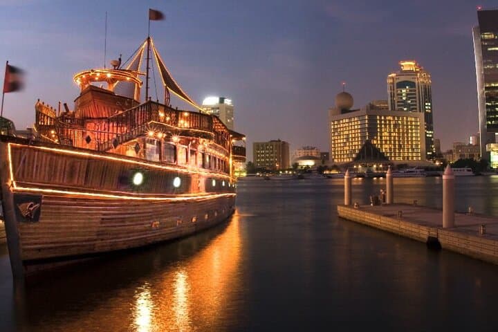 Dubai Marina Luxury Yacht Cruise with Breakfast — Skyline, Palm & Atlantis Views photo 6