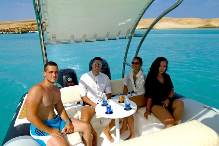 Private Hurghada Speedboat: 4-Hour Wild Dolphin Swim & Subwing Game photo 3