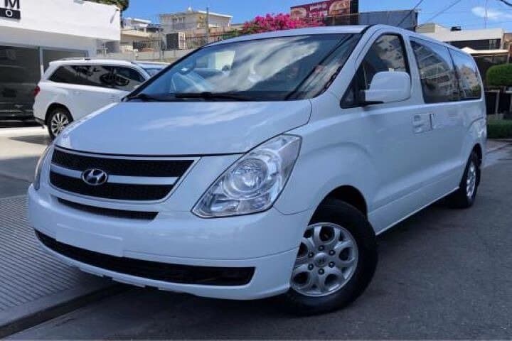 Private Transfer from Punta Cana Airport to Bayahibe: Direct Ride to La Romana Hotels
