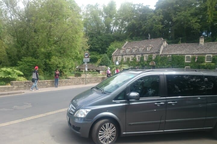 Private Cruise Arrival Transfer: Southampton to London or Airport photo 4