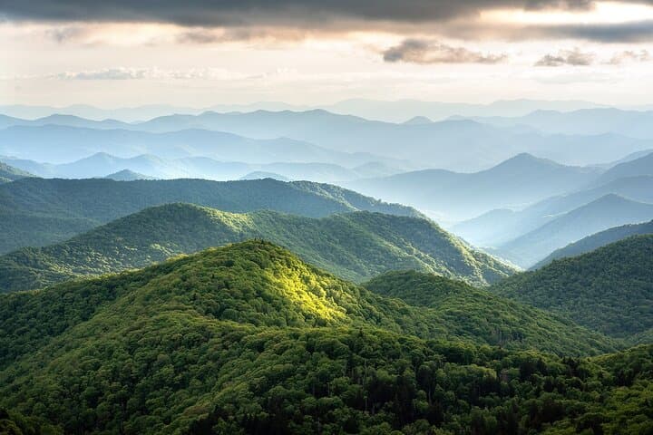 Blue Ridge Half-Day Private Photo Tour from Asheville — Learn Landscape & iPhone Photography