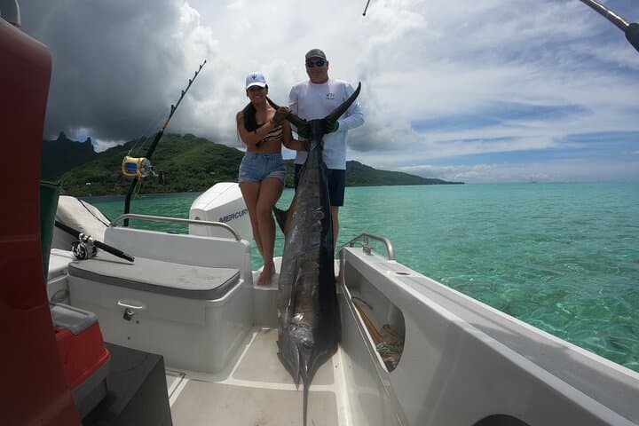 Private Big Game Fishing Day from Papeete — Tuna, Marlin & Lagoon Lunch photo 1