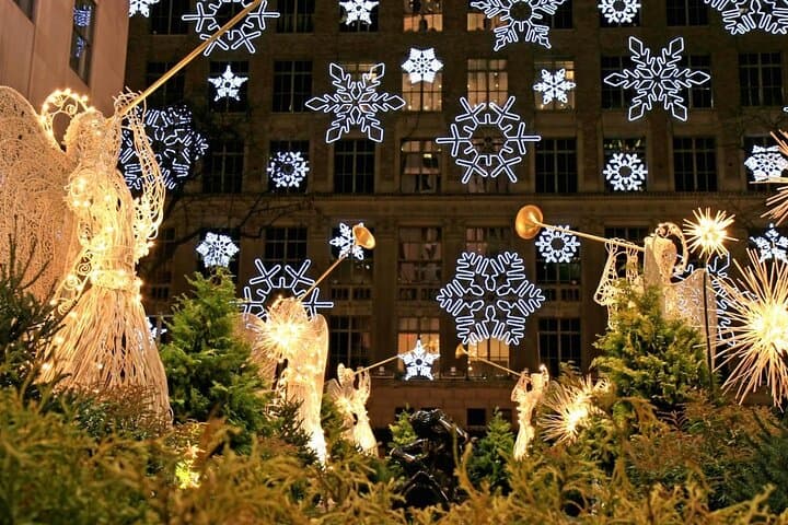 Christmas in New York Private Holiday History Walking Tour photo 5