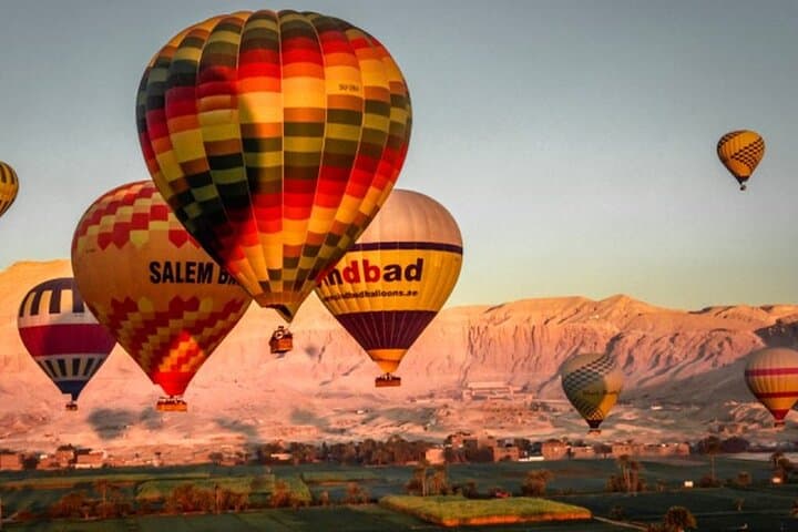 Luxor in 48 Hours: Hot-Air Balloon, Valley of the Kings & Nile Felucca Overnight