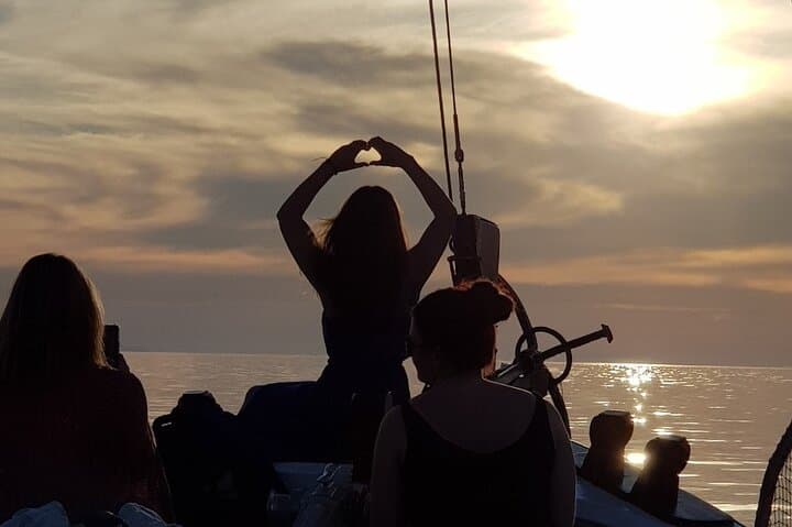 Mykonos Sunset Cruise with Drinks — Golden-Hour Sailing from Little Venice photo 2