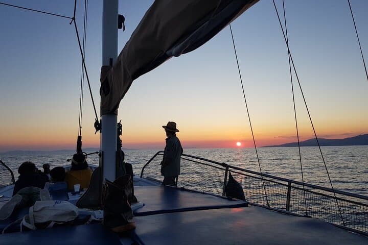 Mykonos Sunset Cruise with Drinks — Golden-Hour Sailing from Little Venice photo 4