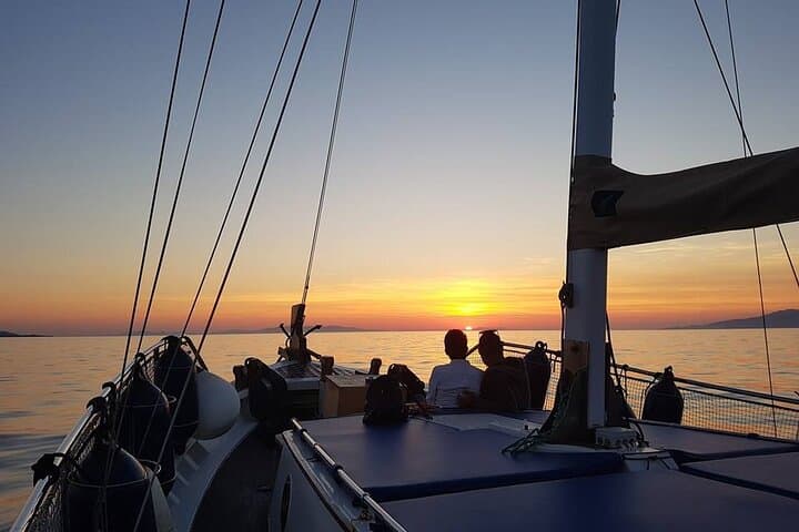 Mykonos Sunset Cruise with Drinks — Golden-Hour Sailing from Little Venice