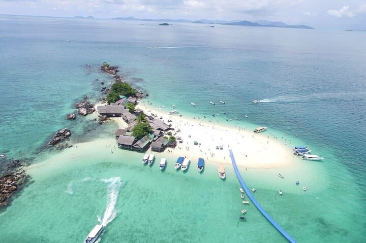 Speedboat to Phi Phi & Khai Nai Islands: Maya Bay Snorkel Tour from Phuket