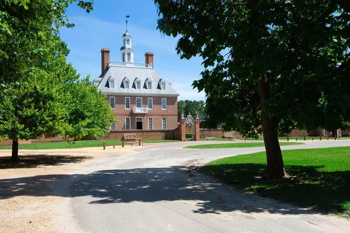 Colonial Williamsburg Self-Guided Audio Walking Tour Guide: Route, History & Tips photo 3