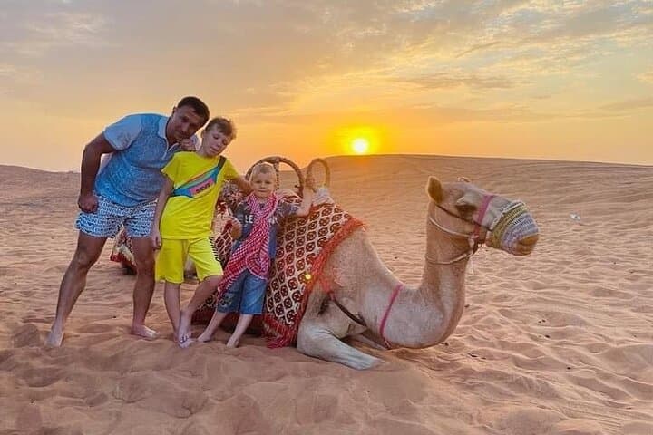 Dubai Red Dunes Evening Safari & BBQ with Camel Ride and Live Shows photo 4