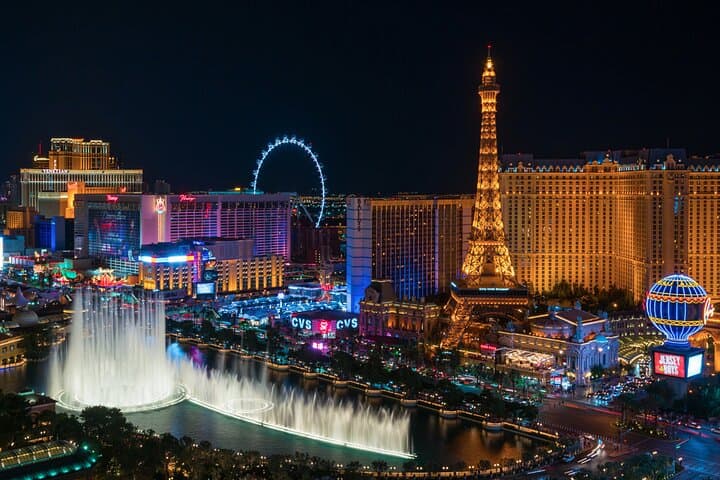 Sip, See, and Spectacle: Night Walking Tour of the Las Vegas Strip