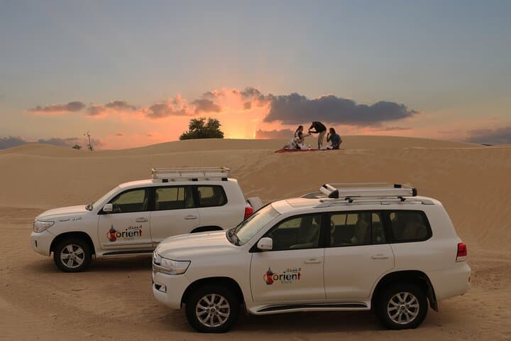 Sunrise Desert Safari & Wildlife Experience in Dubai's Al Qudra