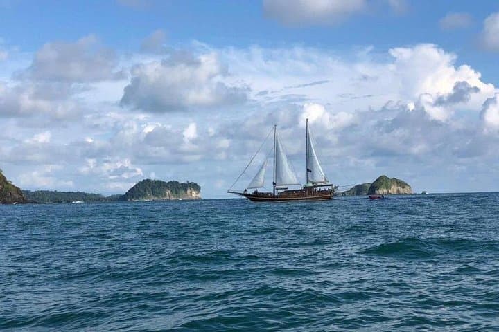 Manuel Antonio Gulet Cruise: 100-Foot Wooden Sailing Experience from Marina Pez Vela photo 3