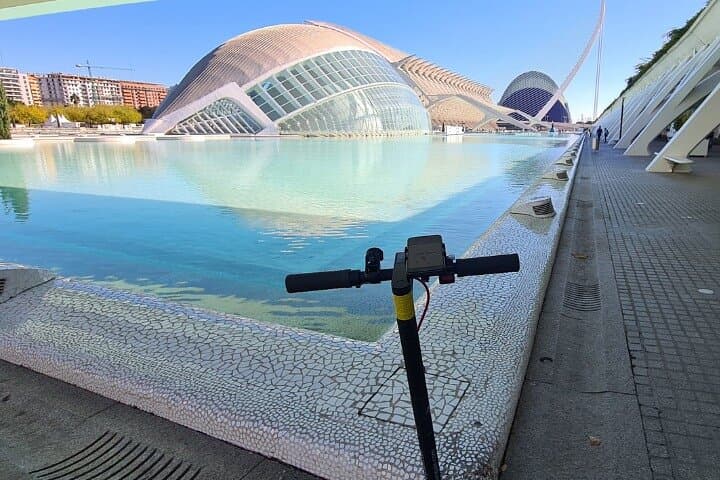 Compass-Guided 2-Wheel Adventure Through Valencia: Bike & E‑Scooter City Route photo 4