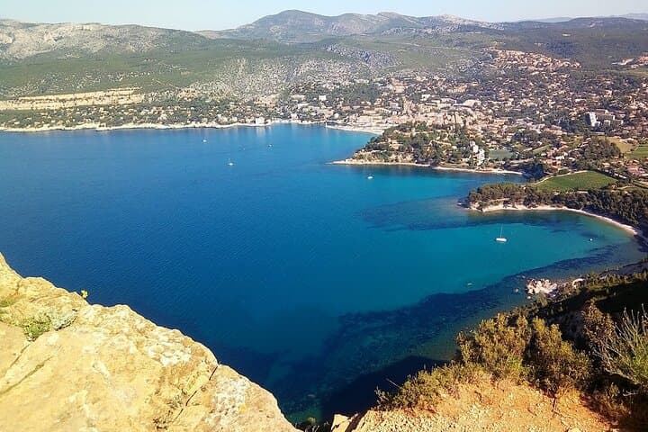 Cassis and Luberon Day Tour from Aix-en-Provence — Calanques, Markets & Hilltop Villages photo 2