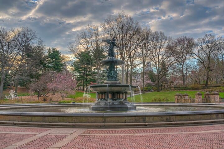 Central Park Self-Guided Walking Tour: Discover NYC's Iconic Sights & Stories photo 3