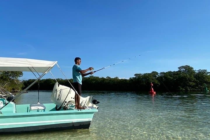 Morning Fly Fishing in Nichupté Lagoon — 4-Hour Boat Trip from Cancún photo 3