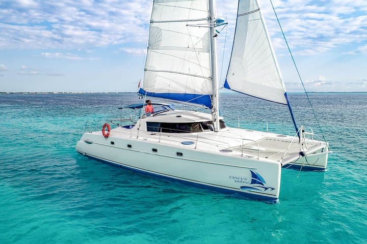 Isla Mujeres Catamaran Tour from Cancun — Snorkeling, Spinnaker & Beach Club photo 4