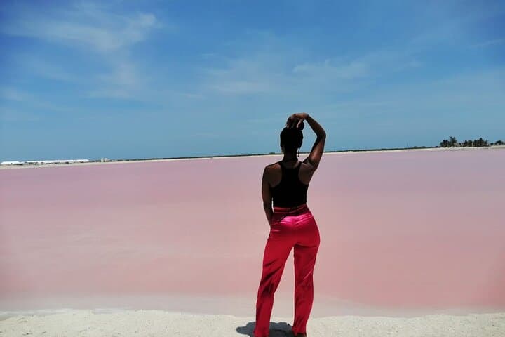 Las Coloradas Pink Lakes & Rio Lagartos Boat Tour from Cancun