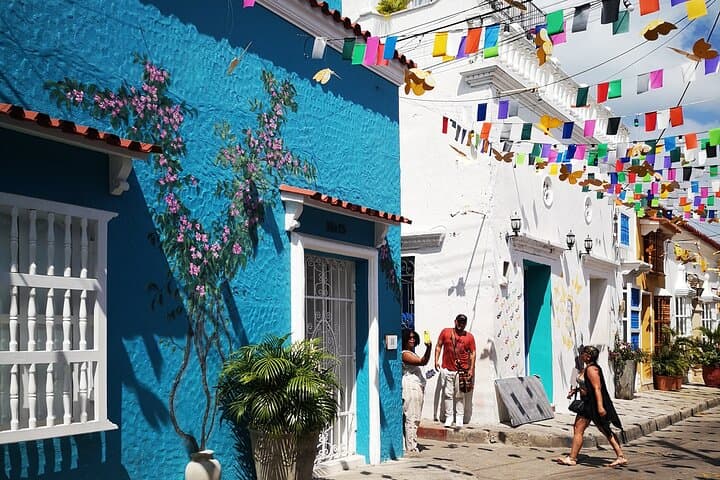 Walking in Macondo: Gabriel García Márquez Tour of Cartagena's Walled City photo 5