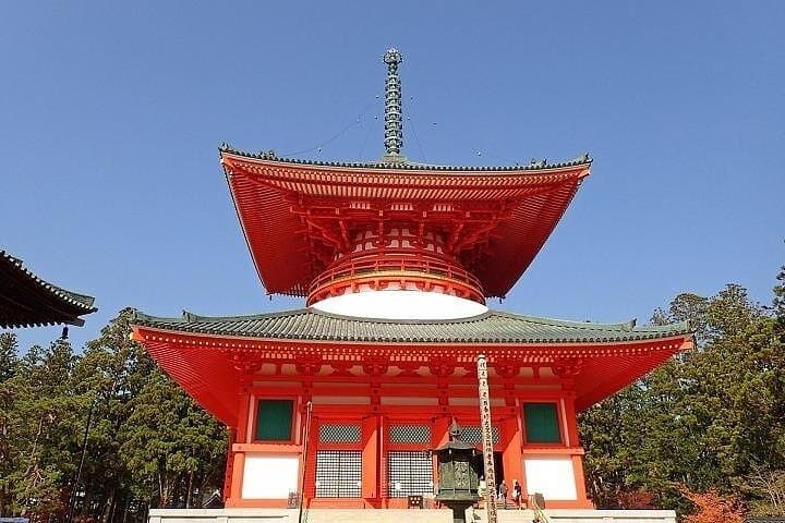 Two-Day Mt Koya Walking Tour & Temple Stay from Osaka