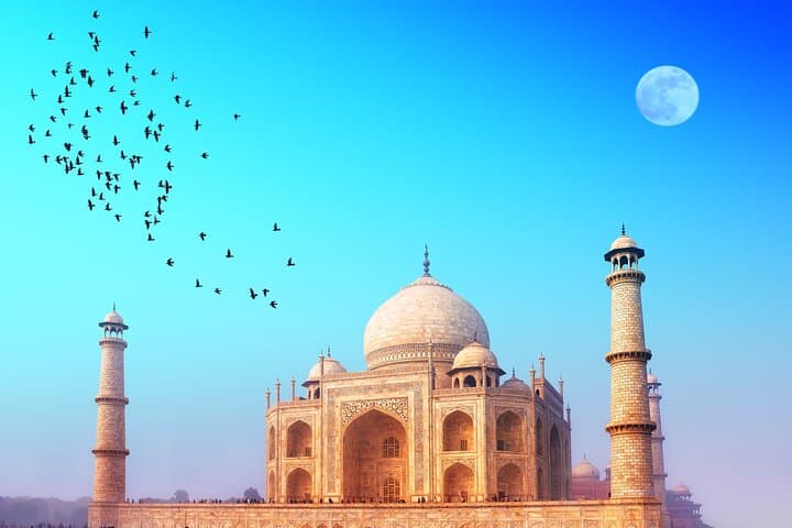 Private Sunrise Taj Mahal Trip from Delhi — All‑Inclusive Day Tour photo 2