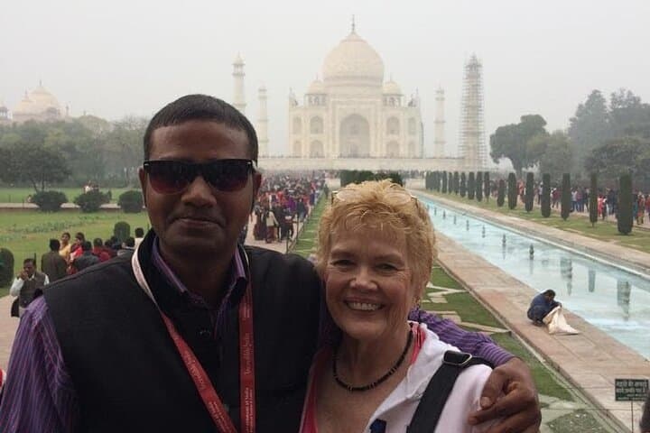 Delhi to Agra Day Trip by Gatimaan Express: Taj Mahal, Agra Fort & Baby Taj in One Day photo 5