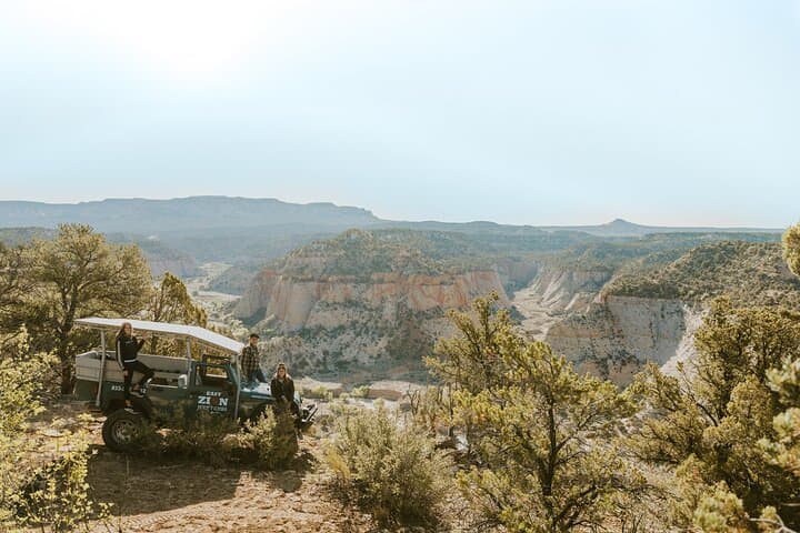 Exploring East Zion’s Red Canyon: A Jeep Tour Through Time and Terrain photo 4