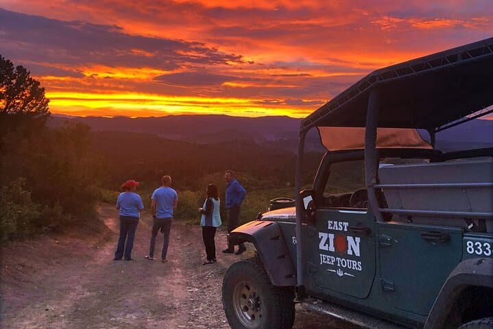 Thrill and Tranquility: Exploring Zion National Park’s Sunset from a Jeep