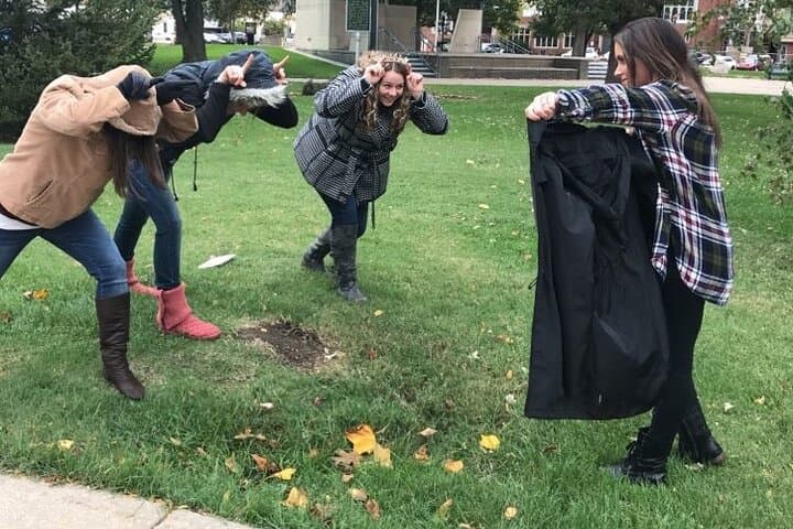 Zombie Scavenger Hunt in Thunder Bay: App-Guided Urban Survival Game photo 6