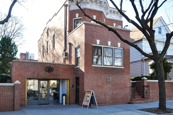 Explore Louis Armstrong's New York: Private Jazz Walking Tour & Concert Option photo 5