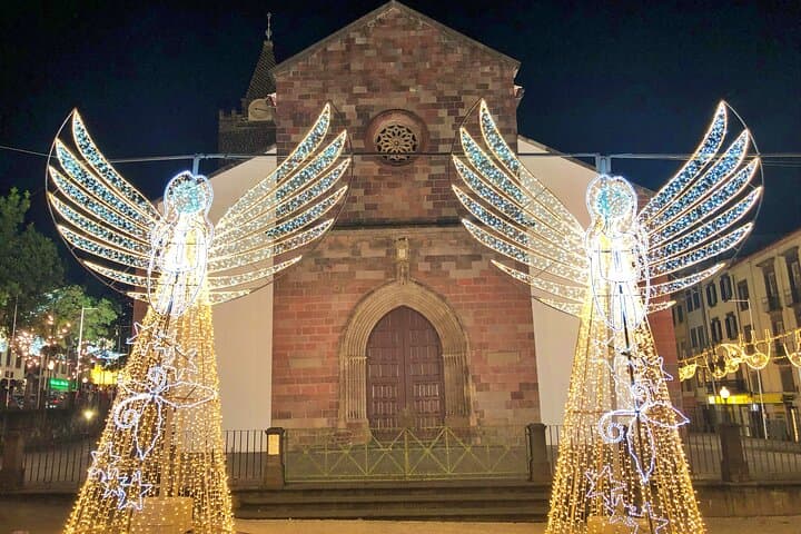 Strolling Funchal's Christmas Lights: Private Night Walking Tour photo 6