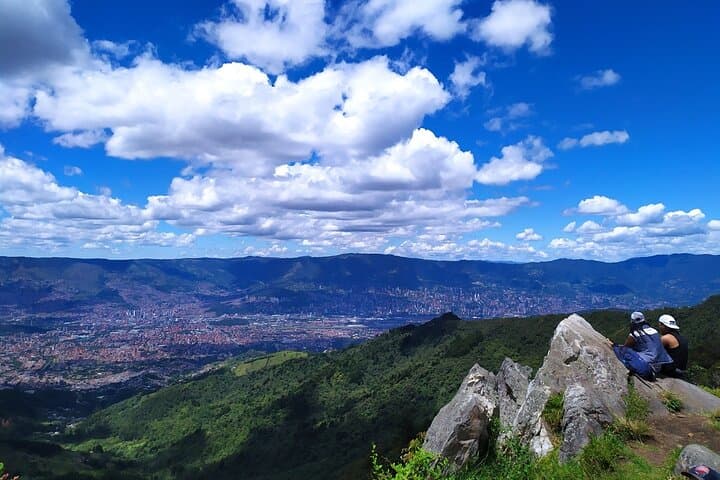 Medellín Viewpoints Hike: El Moral Reserve to Piedra Galana photo 2