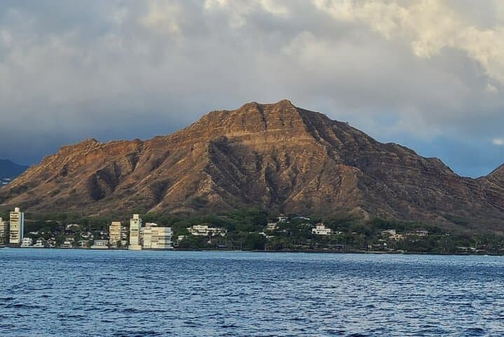 Late Breakfast Cruise in Honolulu — Waikiki Shoreline, Diamond Head & Marine Life photo 4